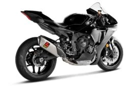 Akrapovic Evolution GP Exhaust System Yamaha R1 / R1M 2015-2023 -Motorcycle Helmet Shop akrapovic evolution exhaust system yamaha r12020 2