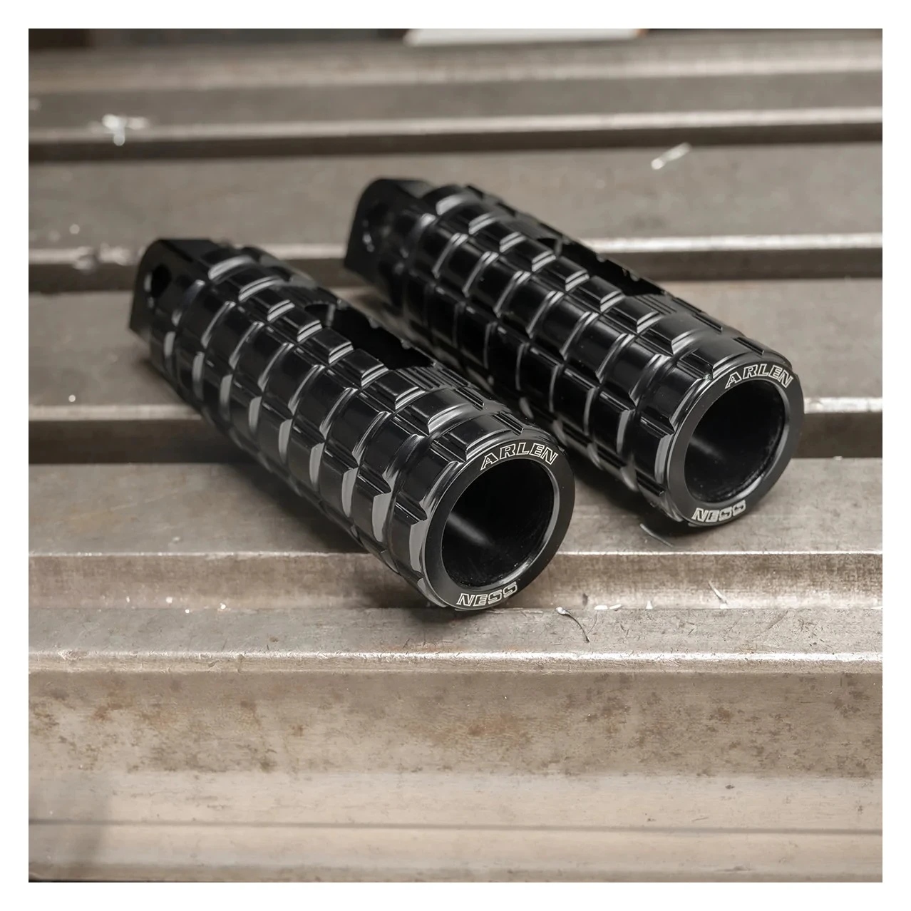 Arlen Ness Speedliner Footpegs For Harley Arlen Ness Speedliner Footpegs For Harley -Motorcycle Helmet Shop arlen ness speedliner footpegs all 1