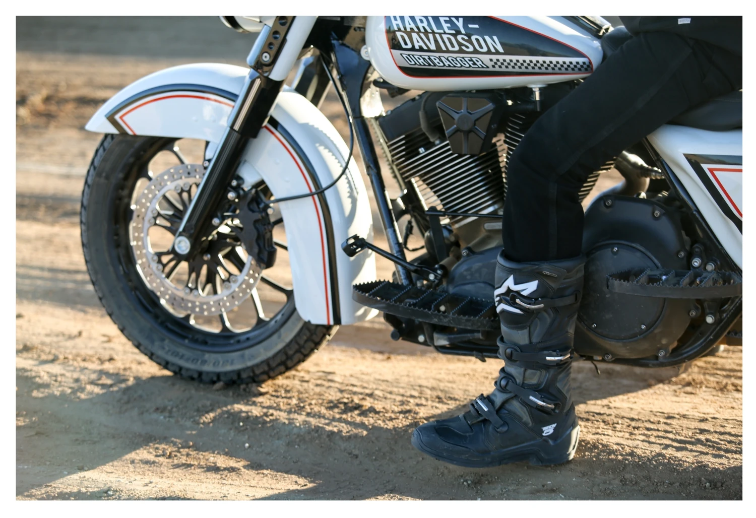 Burly MX Driver Floorboards For Harley FL 1984-2017 Burly MX Driver Floorboards For Harley FL 1984-2017 -Motorcycle Helmet Shop