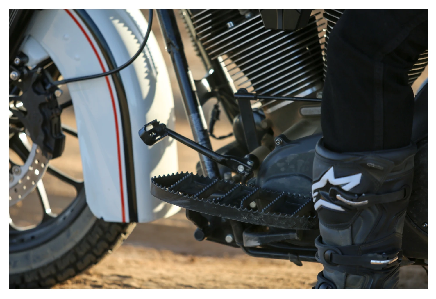 Burly MX Driver Floorboards For Harley FL 1984-2017 Burly MX Driver Floorboards For Harley FL 1984-2017 -Motorcycle Helmet Shop